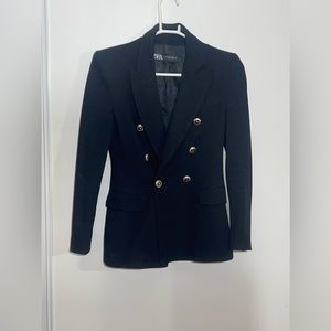Black Zara blazer